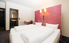 Hotel Topas Frankfurt City Centre - Digital Check-In